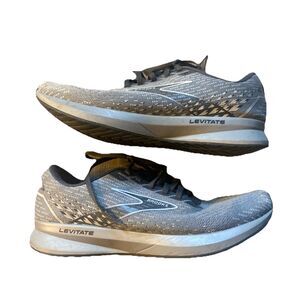Brooks Levitate 5 Grey/Oyster/Pearl Women's shoes 9.5  Medium / B  Euro 41
